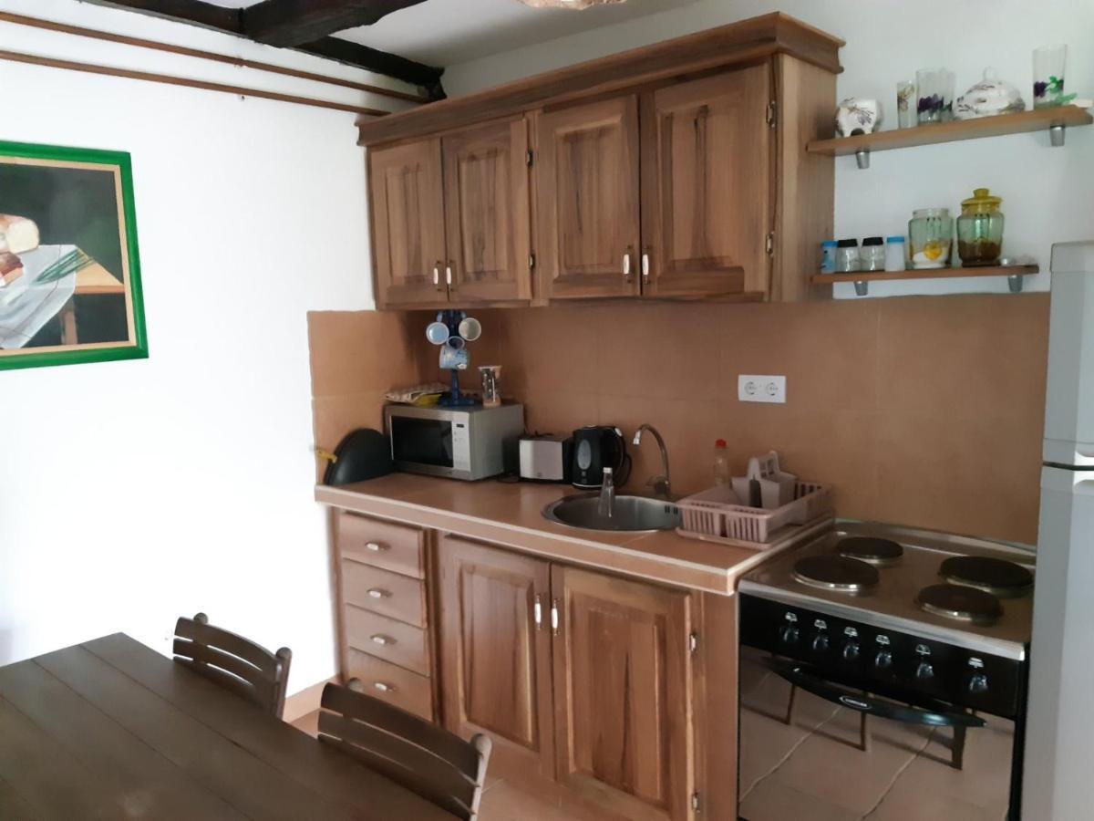 Ilkicev Kucerak Apartman Vrdnik Buitenkant foto