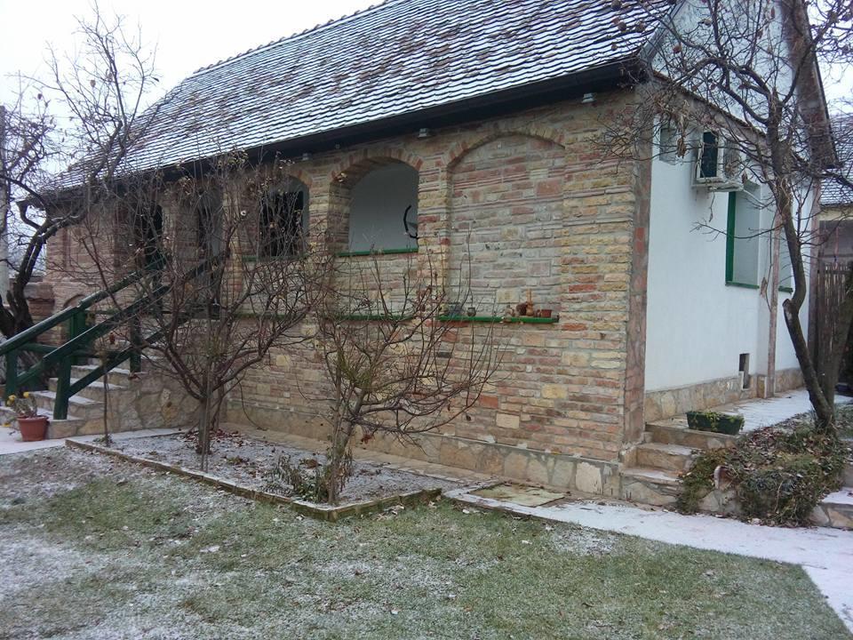 Ilkicev Kucerak Apartman Vrdnik Buitenkant foto